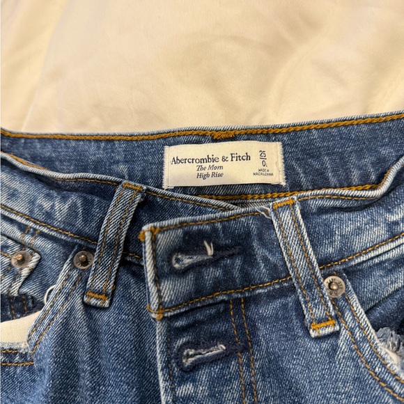 3 jeans bundle - Picture 4 of 4